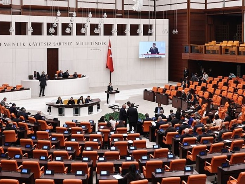 TBMM'de bu hafta gündem yoğun: Çerçeve Yasa ve Öğrenci Affı Genel Kurul'a geliyor