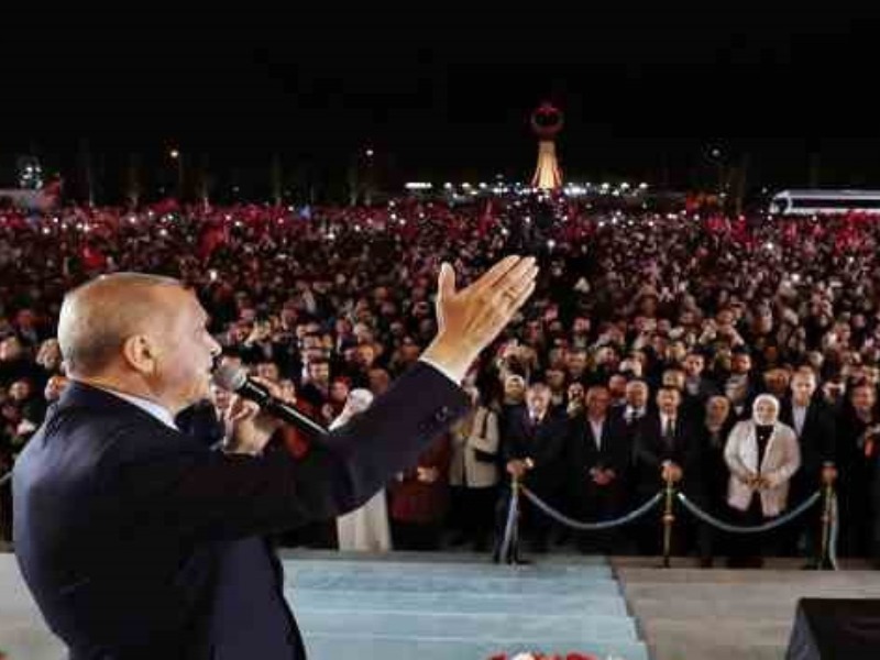 Cumhurbaşkanı Recep Tayyip Erdoğan, Beştepe’de 320 bin vatandaşa hitap etti