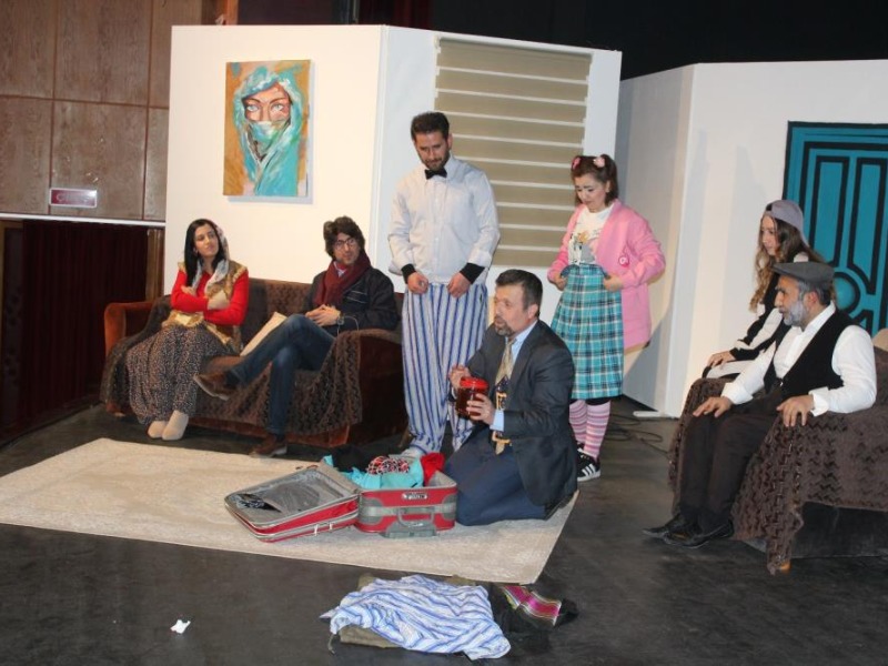 Kahta'da 'Elin Çocukları' oyunu sahnelendi